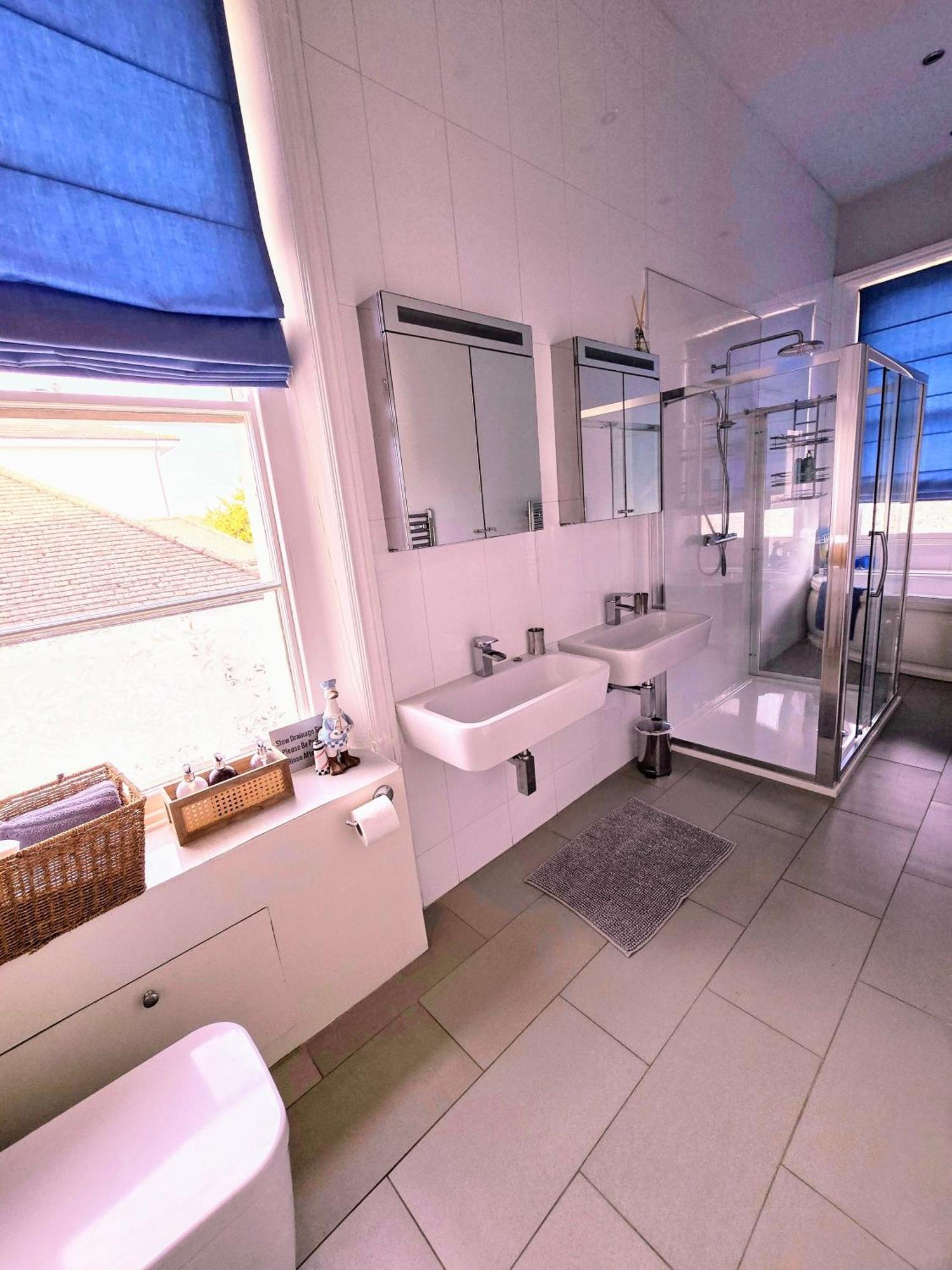 Cotswold Vip Regency Lodge Cheltenham Zewnętrze zdjęcie